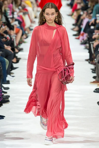 Look 47
